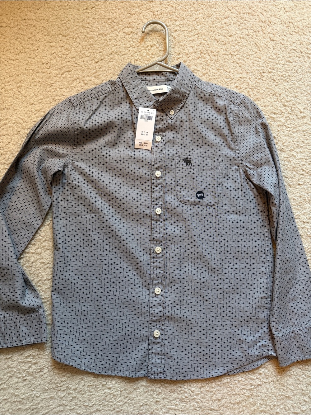 Abercrombie kids Gray Button-Down Shirt with Micro Print size 9/10